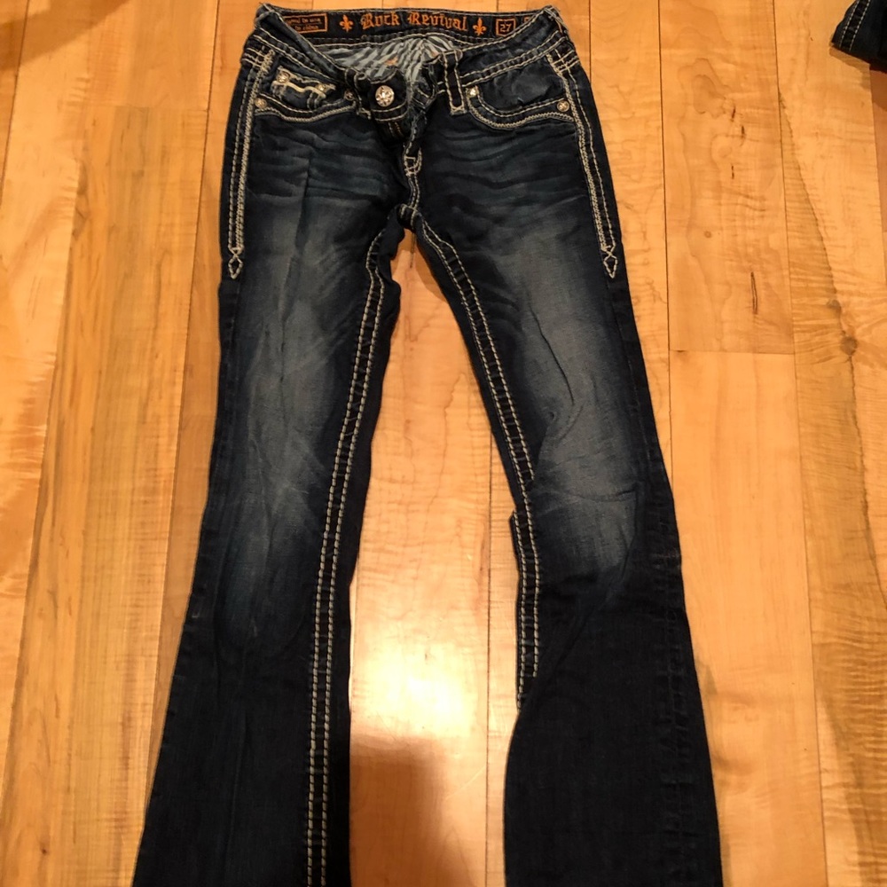 Jeans - Picture 2 of 3